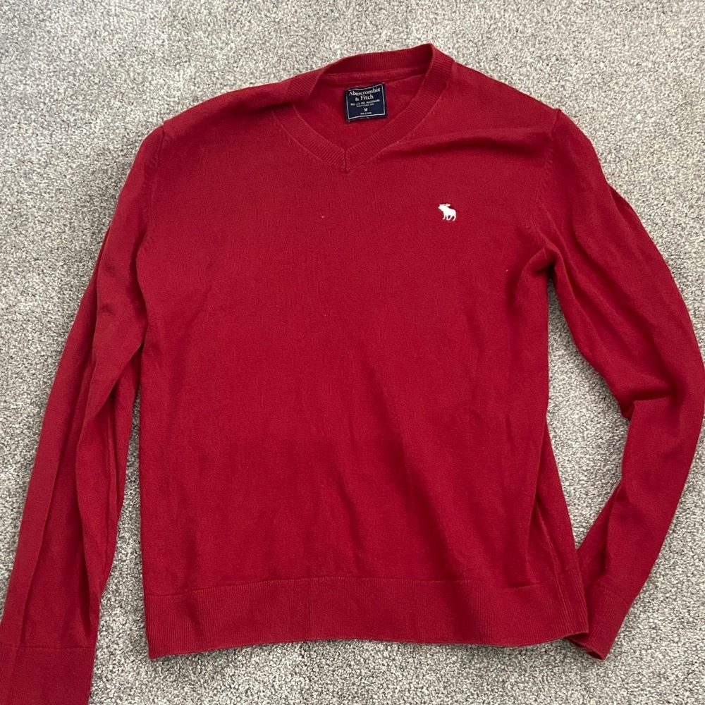 Abercrombie & Fitch V-Neck Red Sweater